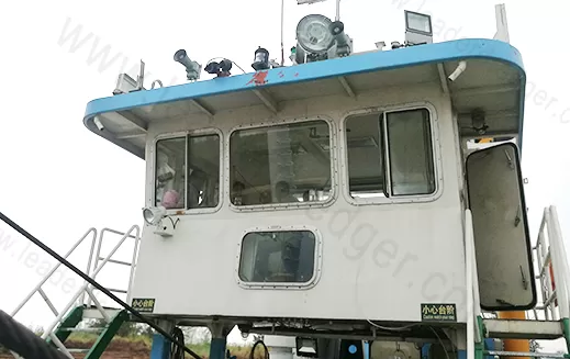 Hydraulic Cabin - Leader Dredger